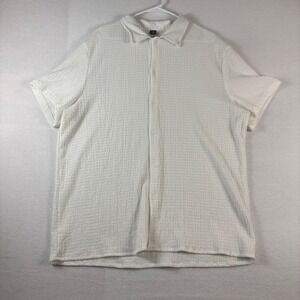 Manfinity Mens XXL White Textured Seersucker Short Sleeve Button Down Shirt